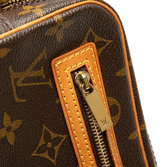LOUIS VUITTON Brown Monogram Leather Pochette Shoulder Bag - Picture 5 of 9